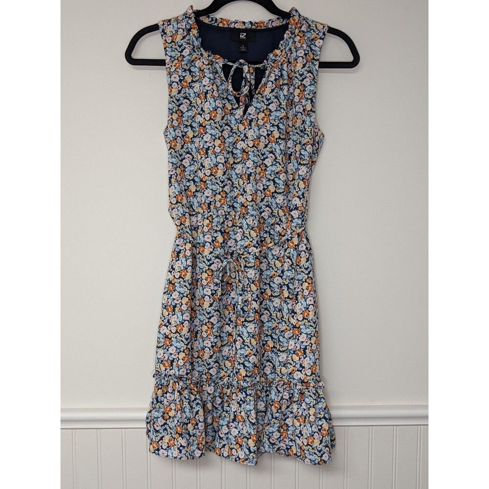 IZ Byer Floral Ruffled Collar and Bottom Tiered Dress Garden Size Small - Picture 1 of 8